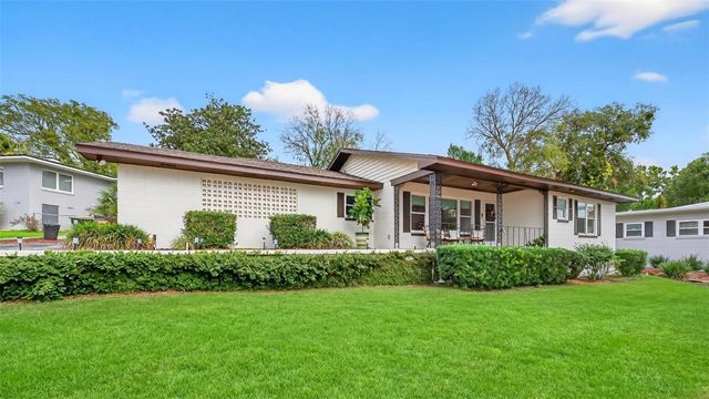 2311 SUNSET DRIVE, Eustis, FL 32726