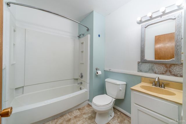 609-611 Talon Street, Gwinn, MI 49841