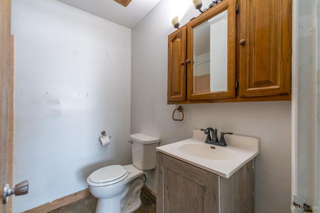 609-611 Talon Street, Gwinn, MI 49841