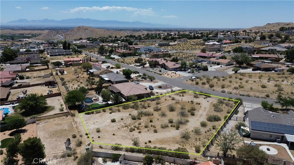 47333203 Muni Road, Apple Valley, CA 92307