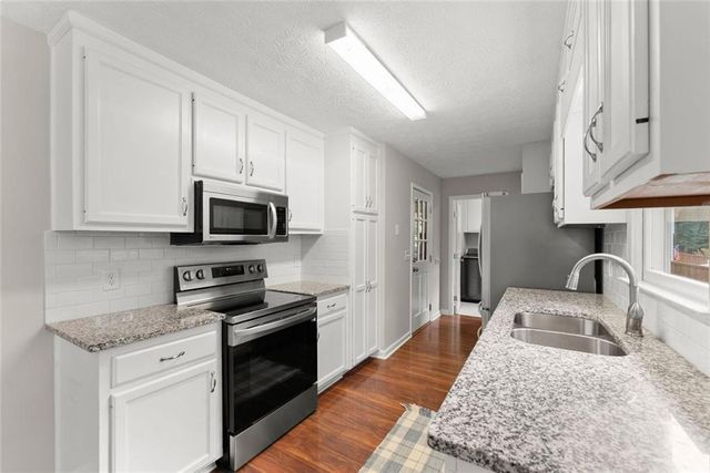 5147 Malisa Ridge, Oakwood, GA 30566