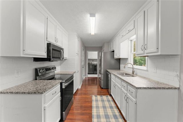 5147 Malisa Ridge, Oakwood, GA 30566
