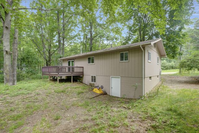 8277 W Ridge Boulevard, Stanwood, MI 49346