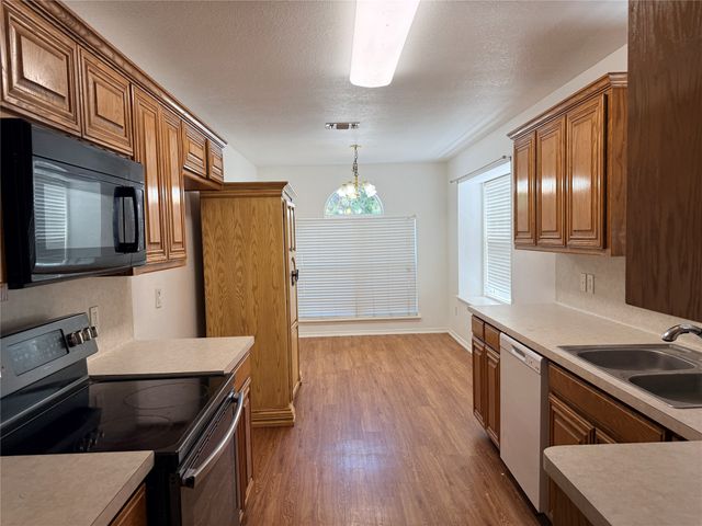 4305 Hayes, Denton, TX 76207