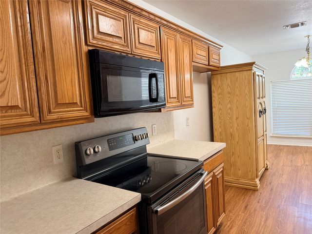 4305 Hayes, Denton, TX 76207