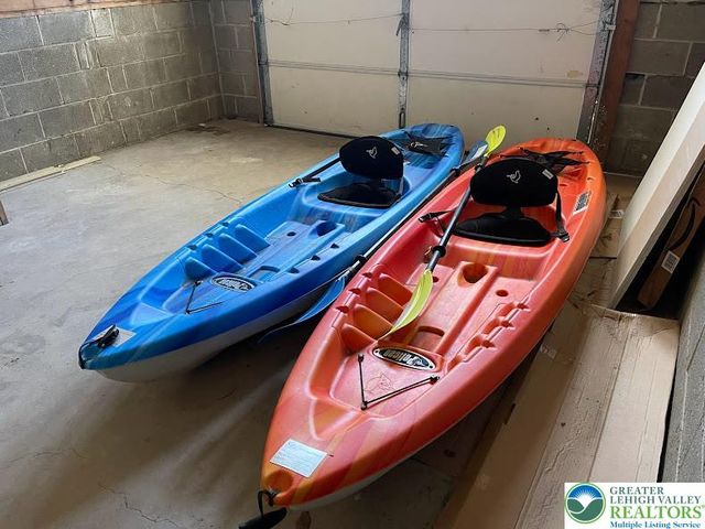 557 Lakeside Drive, Stroud Twp, PA 18301