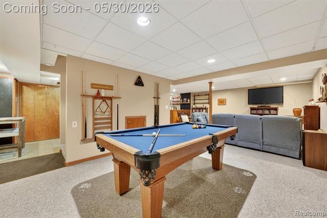 18364 Beechwood Street, Roseville, MI 48066