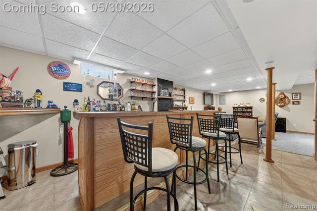 18364 Beechwood Street, Roseville, MI 48066