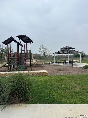 983 Manger Lane, New Braunfels, TX 78130