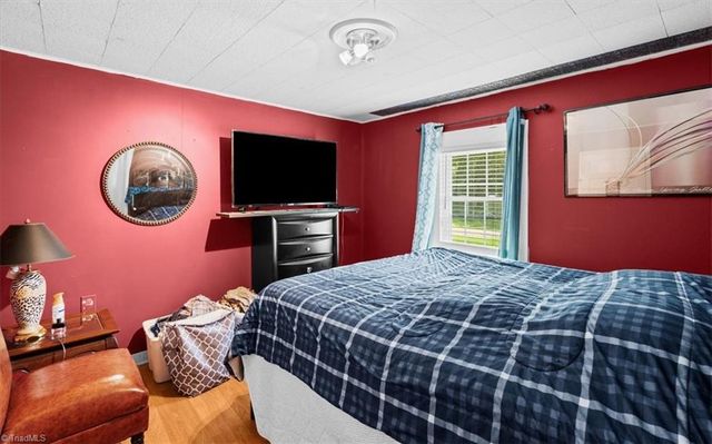 300 Druid Street, High Point, NC 27265
