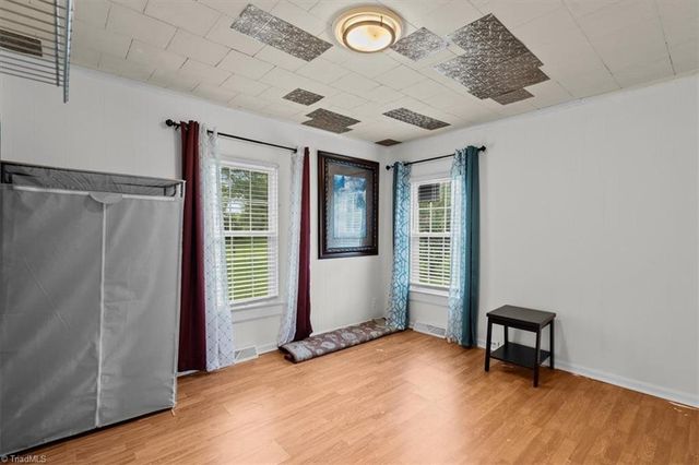 300 Druid Street, High Point, NC 27265
