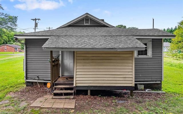 300 Druid Street, High Point, NC 27265