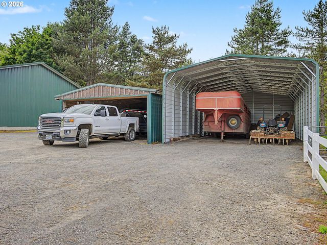 18020 Se RICHEY Rd, Gresham, OR 97080
