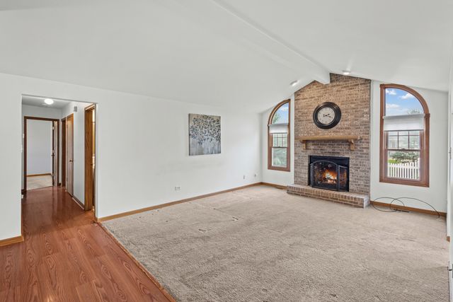 509 Mooney Drive, Joliet, IL 60435