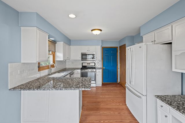 509 Mooney Drive, Joliet, IL 60435