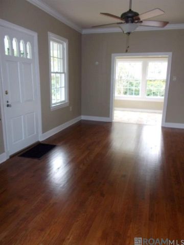 6984 Government St, Baton Rouge, LA 70806