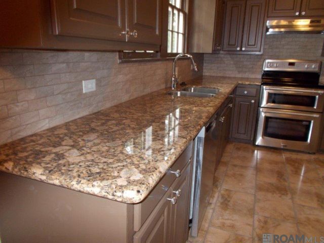 6984 Government St, Baton Rouge, LA 70806