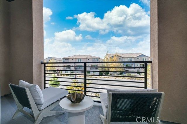 1077 Cadence, Irvine, CA 92618