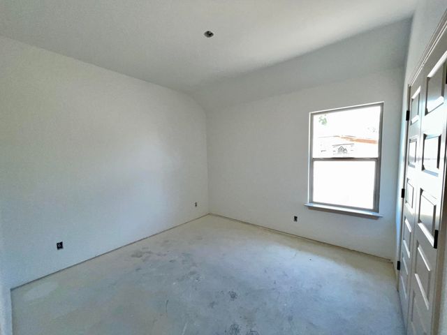 13 E 28th Street, San Angelo, TX 76903