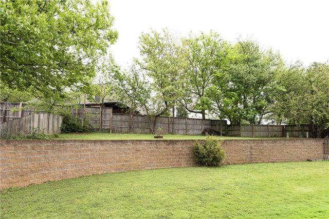 4033 Savannah Lane, Springdale, AR 72762