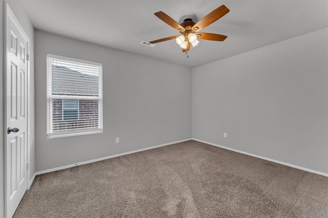 7931 Bridgegate Avenue, Springdale, AR 72762