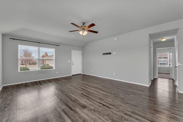 7931 Bridgegate Avenue, Springdale, AR 72762