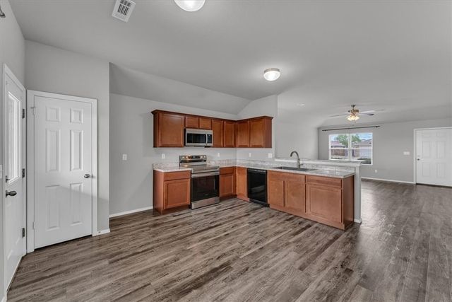 7931 Bridgegate Avenue, Springdale, AR 72762