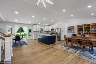 10069 Fox Run Road, Woodbury, MN 55129