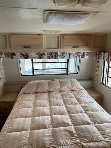 118 Eagle Drive, New London, NC 28127