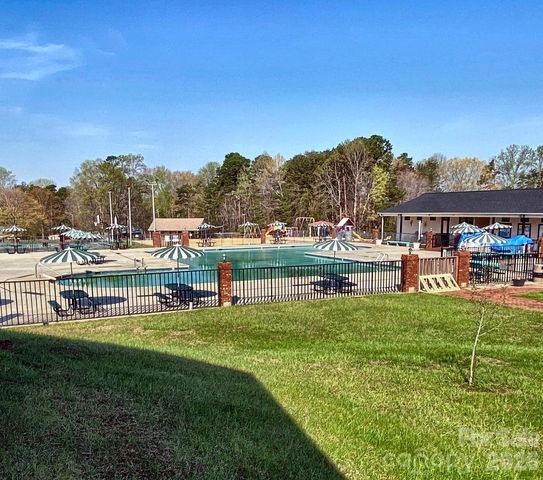 118 Eagle Drive, New London, NC 28127