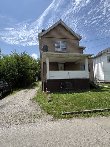 232 Thornton Aly, Brownsville, PA 15417
