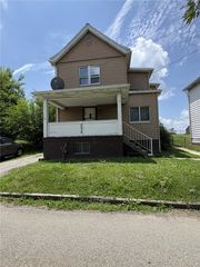 232 Thornton Aly, Brownsville, PA 15417