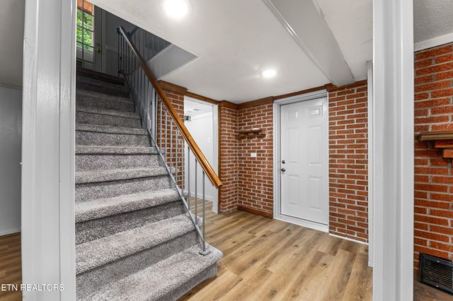 26182528 Shaler Lane, Knoxville, TN 37920