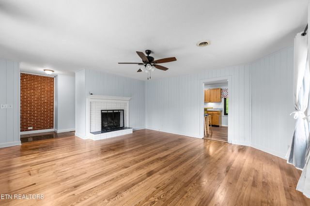 26182528 Shaler Lane, Knoxville, TN 37920