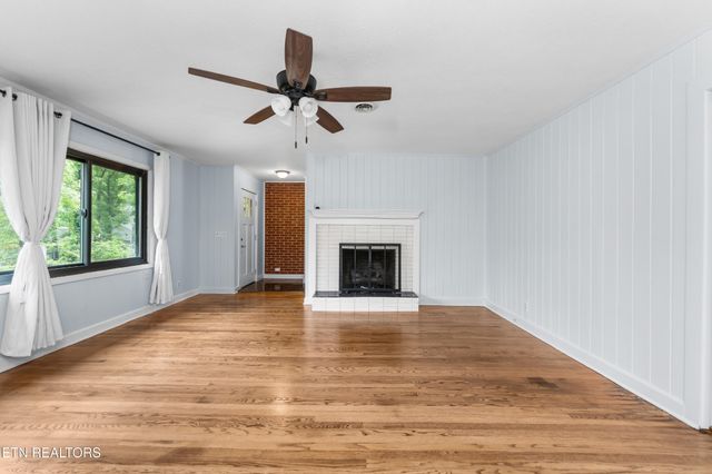 26182528 Shaler Lane, Knoxville, TN 37920
