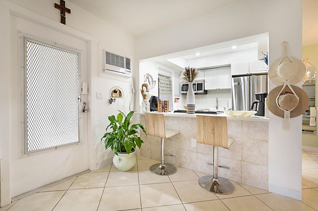 1110 N Riverside Drive 12, Pompano Beach, FL 33062