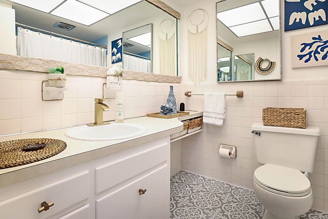 1110 N Riverside Drive 12, Pompano Beach, FL 33062