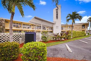 1110 N Riverside Drive 12, Pompano Beach, FL 33062