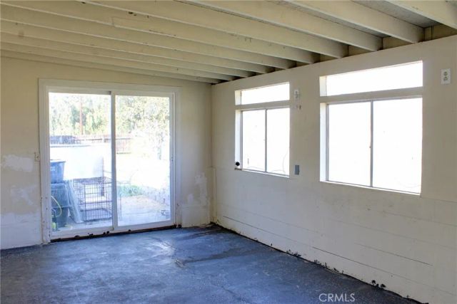 26917 Yale St, Hemet, CA 92544