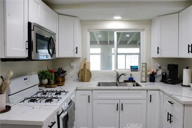 26917 Yale St, Hemet, CA 92544