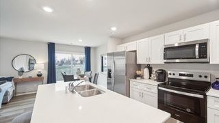 9427 Lovegrass Drive SW, Cedar Rapids, IA 52404