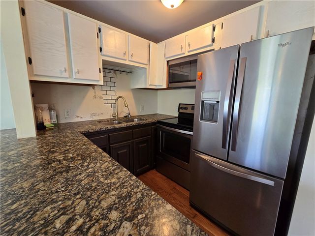 728 State Route 96, Phelps, NY 14532