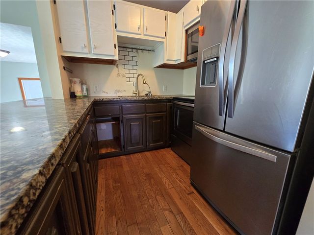 728 State Route 96, Phelps, NY 14532