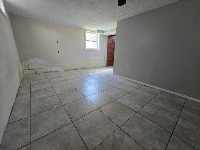 728 State Route 96, Phelps, NY 14532