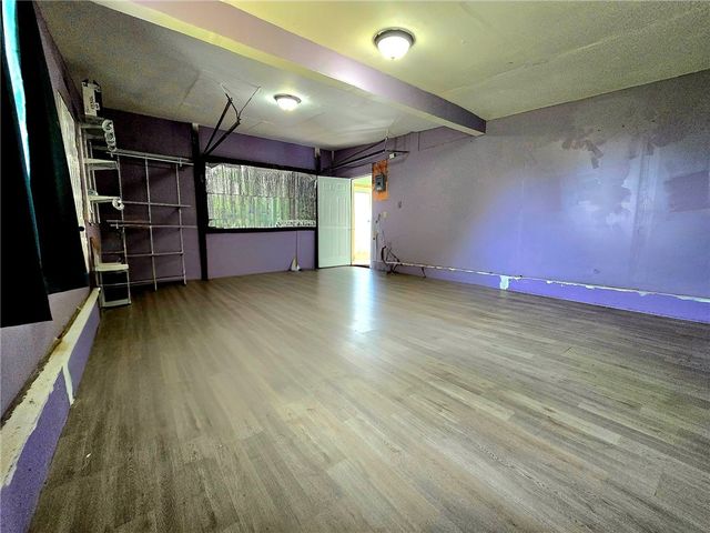 728 State Route 96, Phelps, NY 14532