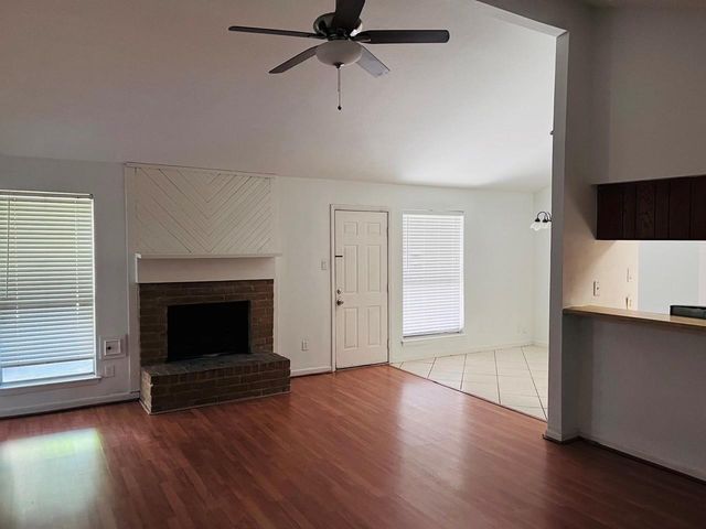 3823 Windmill Street, Sugar Land, TX 77479