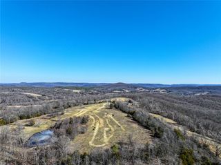 1061 County Road 731, Berryville, AR 72616