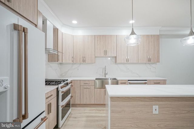 1143 TASKER ST, Philadelphia, PA 19148