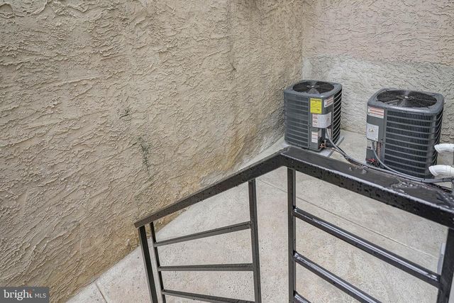 1143 TASKER ST, Philadelphia, PA 19148