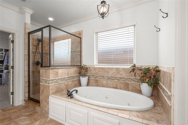 1900 SW Hayfield Avenue, Bentonville, AR 72713